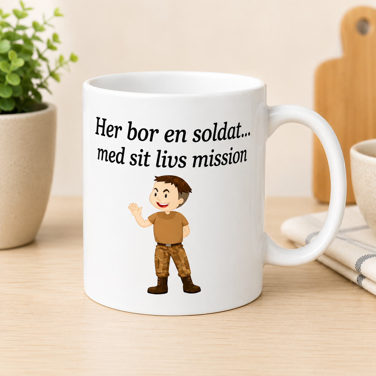 GAVEHUSET|HER BOR EN...|SOLDAT